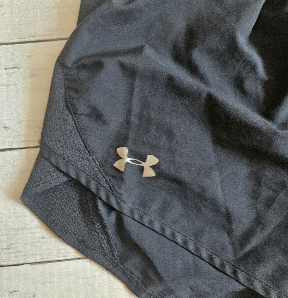 Under Armour Loose Running Black‎ Shorts Size Small - Picture 2 of 5